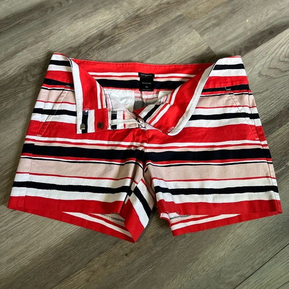 Ann Taylor shorts - Picture 1 of 2